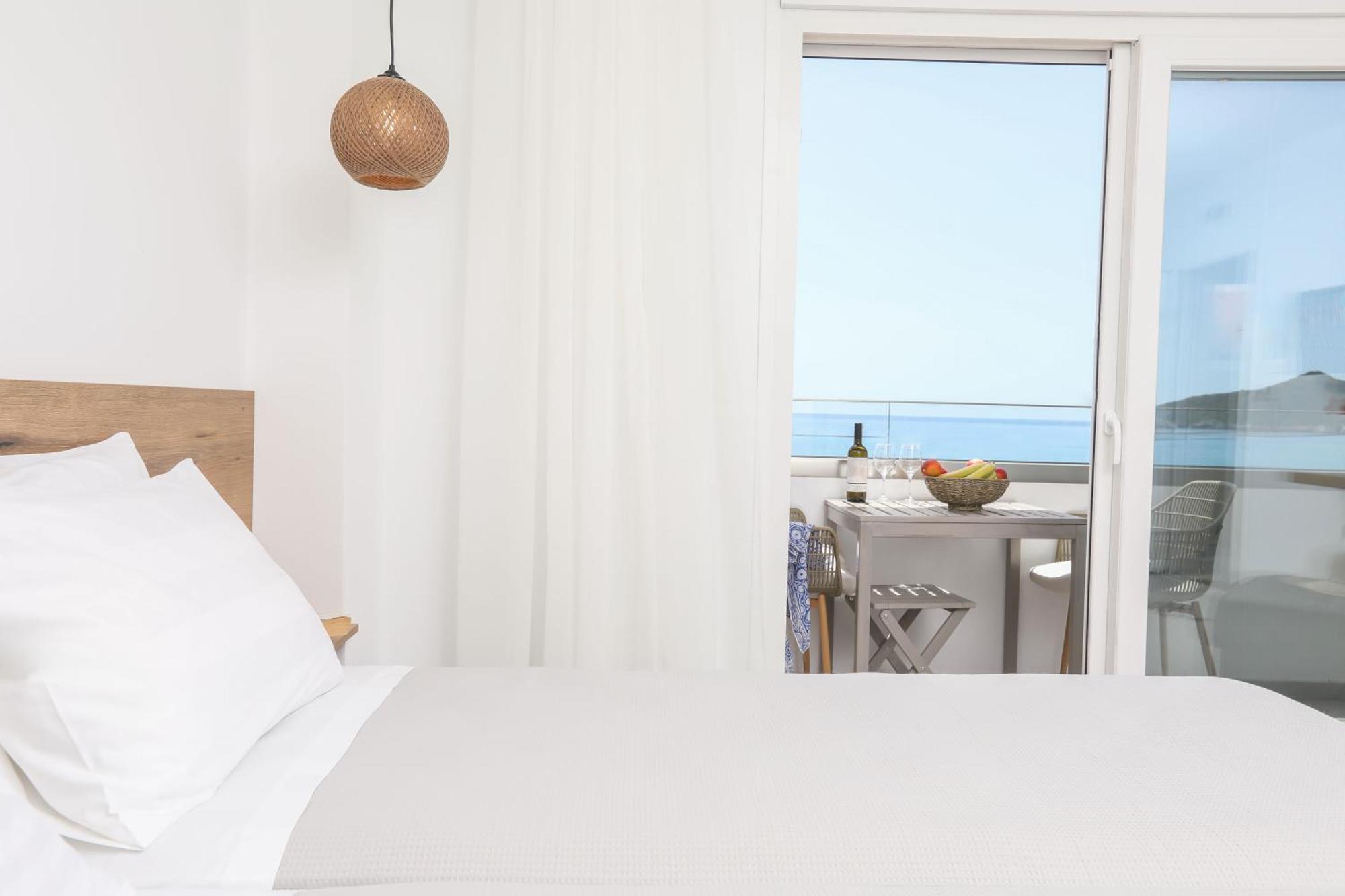 Magdachris Luxury Rooms آغيوس غيوريوس باغون المظهر الخارجي الصورة